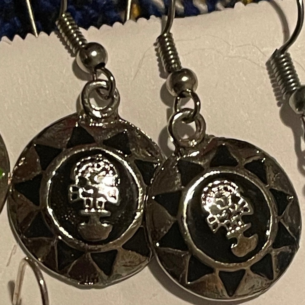 Peru Moche engraved black Enamel Sunburst hook‎ Earrings Dangle Boho indigenous